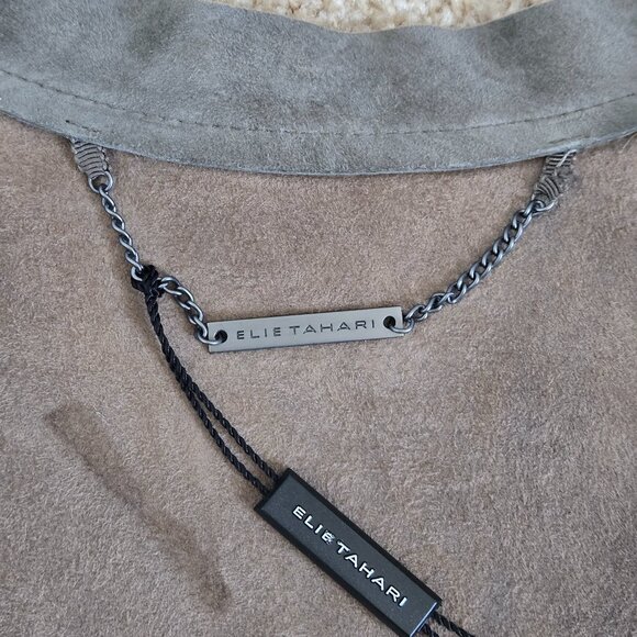 Lambskin leather collarless jacket - Picture 6 of 16